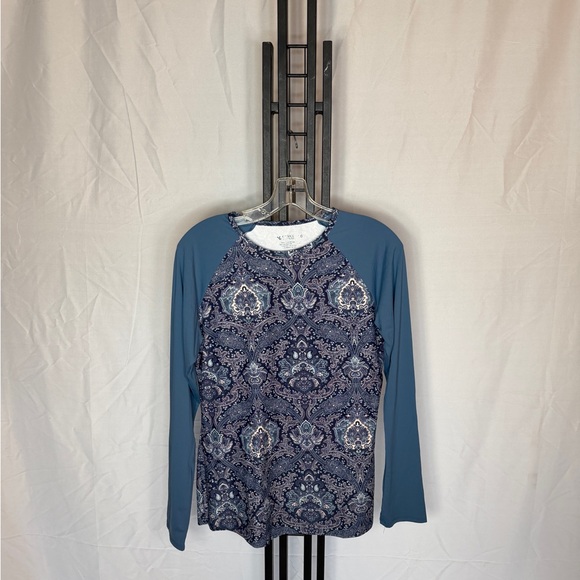 Carve Designs Other - Carve Designs Blue‎ and White Patterned Swim Coverup